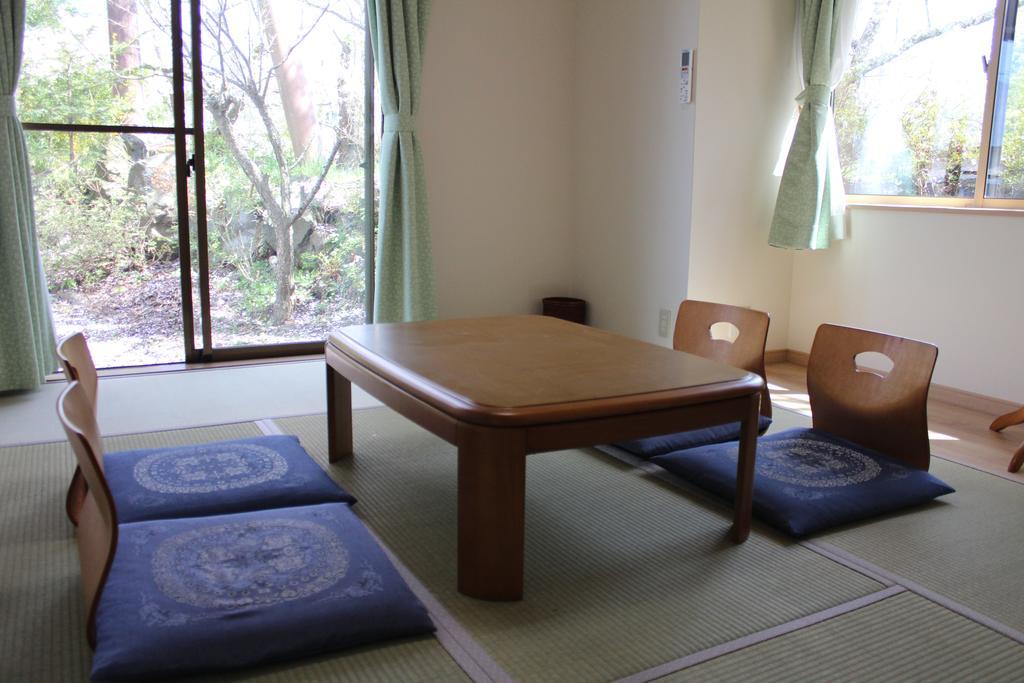 Hotel Nishimiyasou Fudžikawagučiko Exteriér fotografie