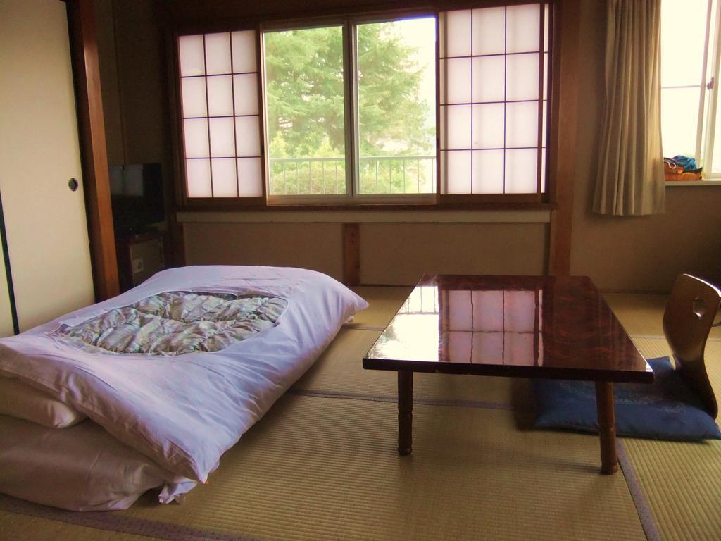 Hotel Nishimiyasou Fudžikawagučiko Exteriér fotografie