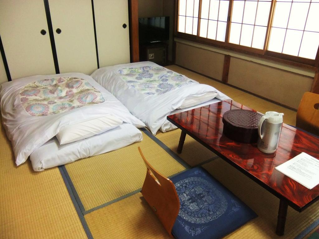 Hotel Nishimiyasou Fudžikawagučiko Exteriér fotografie